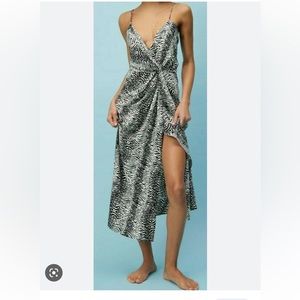 Zara animal printed dress XS NEW